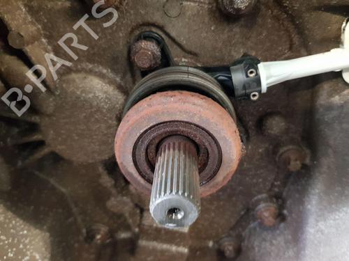 Gearbox RENAULT TWINGO III (BCM_, BCA_) 1.0 SCe 70 | BP30138054M3 - Image 2