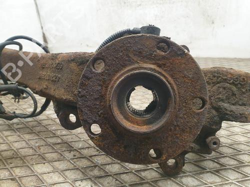 Right front steering knuckle AUDI A6 C5 Avant (4B5, 4B6) 2.5 TDI quattro | BP30471399M26