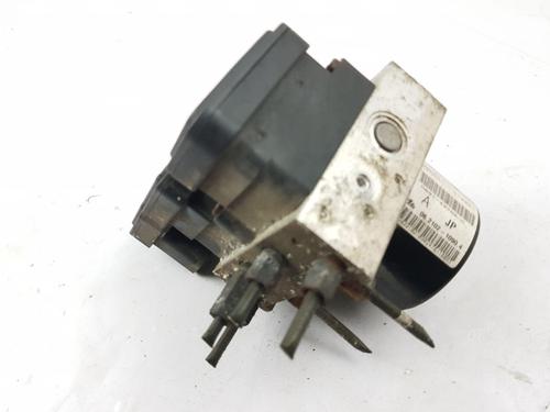 Used ABS pump ABS pump MAZDA 2 (DE_, DH_) 1.3 (DE3FS) (75 hp) 31690974 31690974