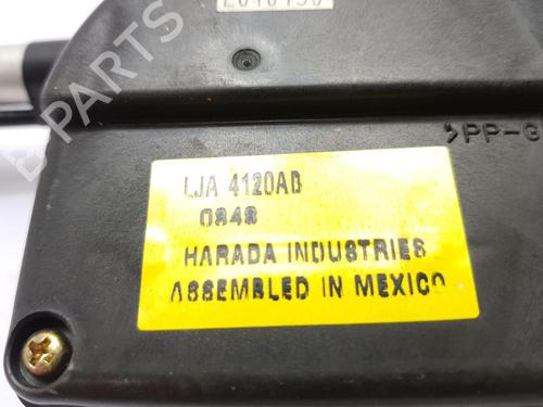 Antenna/Base JAGUAR XK 8 Coupe (X100) 4.0 | BP29641996C140 