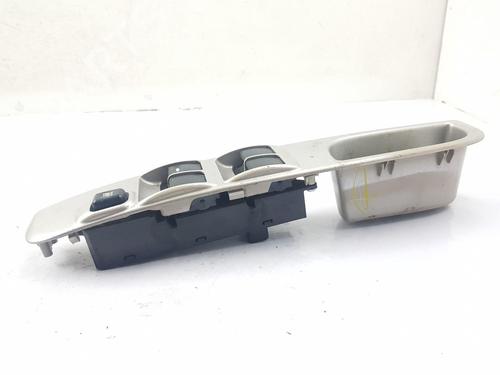 Right front window switch MITSUBISHI L200 / TRITON (KA_T, KB_T) 2.5 DI-D 4WD (KB4T) | BP30765064I26