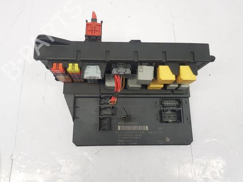 Used Fuse box MERCEDES-BENZ SPRINTER 3-t Van (B906) 211 CDI (906.611, 906.613) (109 hp) 30330836