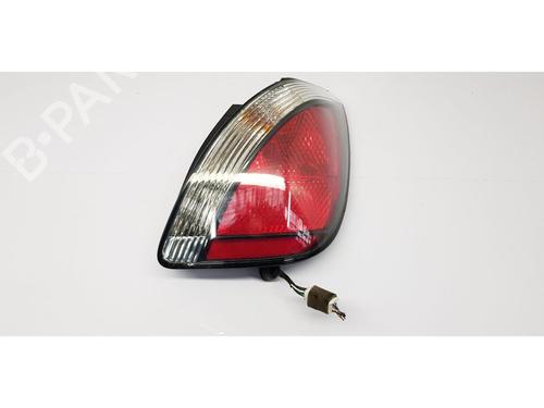 Used Right taillight KIA RIO II (JB) 1.4 16V (97 hp) 27508080