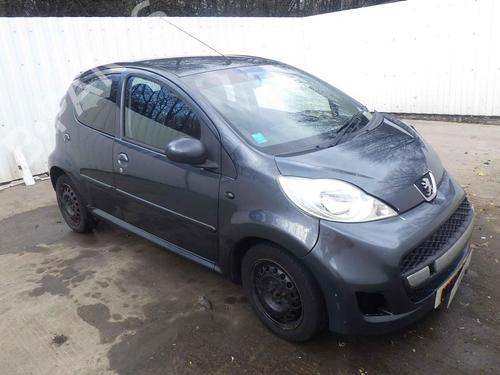 Used Parts PEUGEOT 107 (PM_, PN_)  1.0  4613812