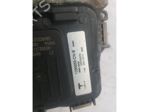 Front wiper motor TESLA MODEL 3 (5YJ3) EV AWD | BP38921565M29 - Image 5