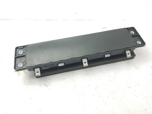 knee-airbag-volvo-xc90-ii-256-2014-33559412 main image