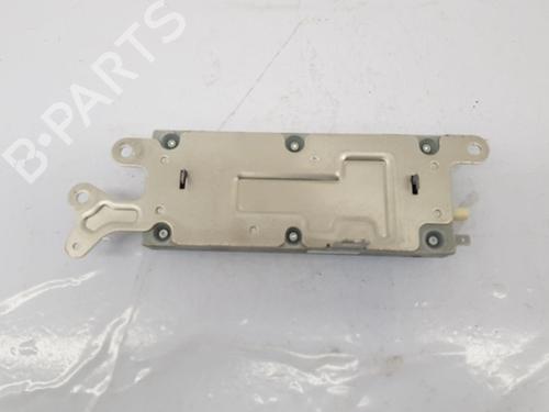elektronisk-modul-tesla-model-3-5yj3-2017-35746195 main image
