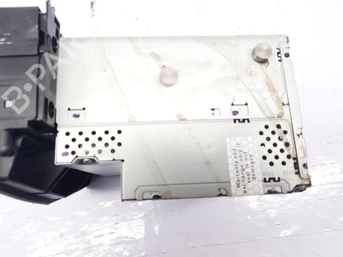 Radio MERCEDES-BENZ C-CLASS (W204) C 180 Kompressor (204.044, 204.045) | BP22670764E6 