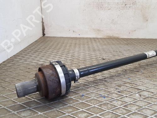 Left rear driveshaft VOLVO XC40 (536) B4 Mild-Hybrid AWD | BP28284013M40 