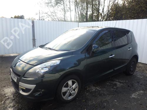 Radio RENAULT SCÉNIC III (JZ0/1_) 1.5 dCi | BP30689915E6 