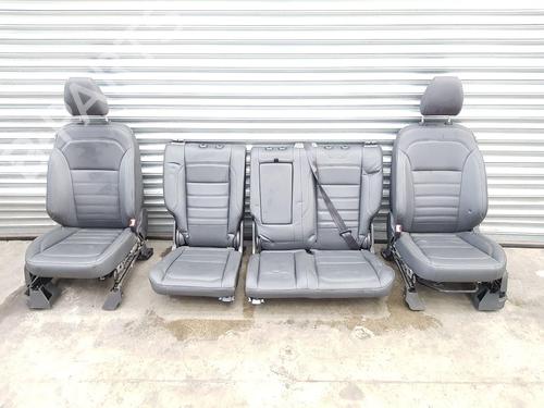 Used Right front seat FORD KUGA I 2.0 TDCi (136 hp) 28684152