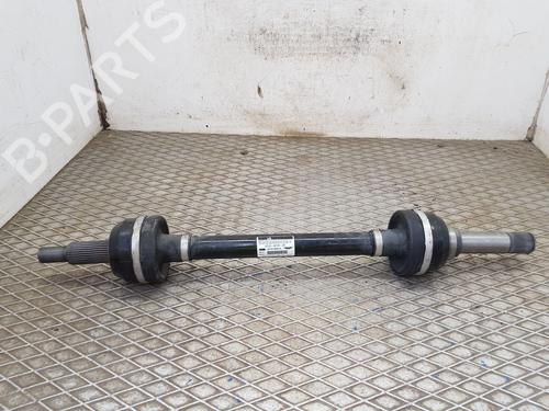 left-rear-driveshaft-aston-martin-vantage-coupe-2017-35772298 main image