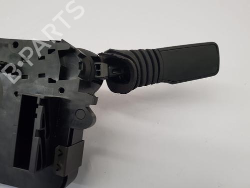 Steering column stalk VAUXHALL ASTRA Mk V (H) Estate (A04) 1.9 CDTi (L35) | BP32149157I23 