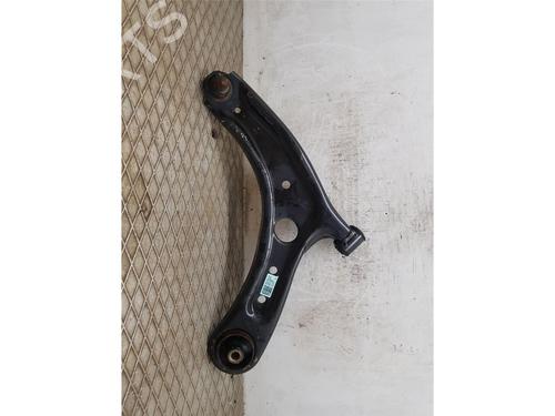 Used Left front suspension arm KIA STONIC (YB) [2017-2026]  32149060