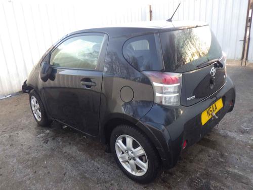 Brugte TOYOTA IQ (_J1_) 1.0 (KGJ10_, KGJ10R) (68 hp) 2865038