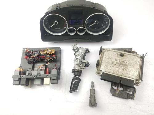 Used Engine control unit (ECU) Engine control unit (ECU) VW GOLF IV (1J1) 3.2 R32 4motion (241 hp) 33853289 33853289