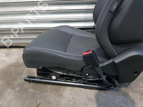 Right front seat JAGUAR I-PACE (X590) EV400 AWD | BP30914913C16 