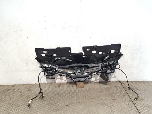 Grille RENAULT CLIO IV (BH_) 0.9 TCe 90 (BHNF, BHMA, BHMH, BHJK, BHJR) | BP29343308C40 