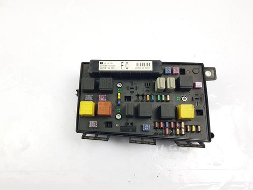 Used Fuse box Fuse box VAUXHALL ASTRA Mk V (H) (A04) 1.4 (L48) (90 hp) 25462366 25462366