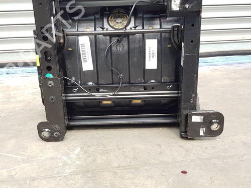 Right front seat FORD FOCUS II (DA_, HCP, DP) 2.5 RS | BP27864281C16