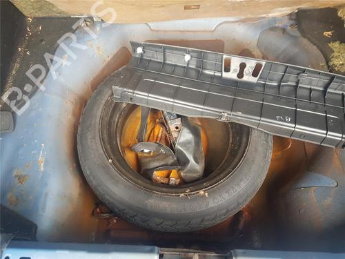 Brugte HONDA CIVIC VII Hatchback (EU, EP, EV) 1.6 i (EP2, EU8, EU6) 4993821