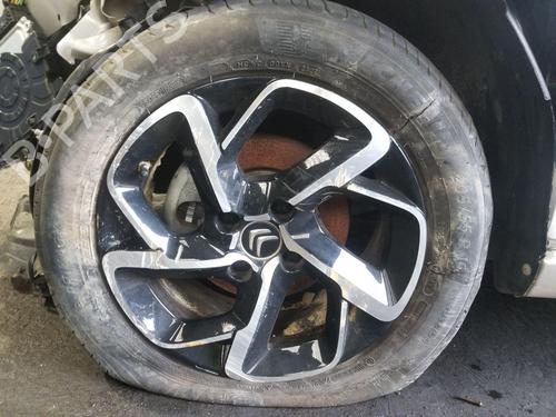 Elargisseur arrière droit CITROËN C3 III (SX) 1.2 THP 110 (SXHNPS, SXHNZT, SXHNZ6) | BP30823301C137