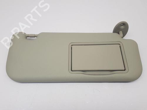 Højre solskærm Højre solskærm TOYOTA YARIS (_P13_) 1.3 (NSP130_, NSP130) (99 hp) 33472950 33472950