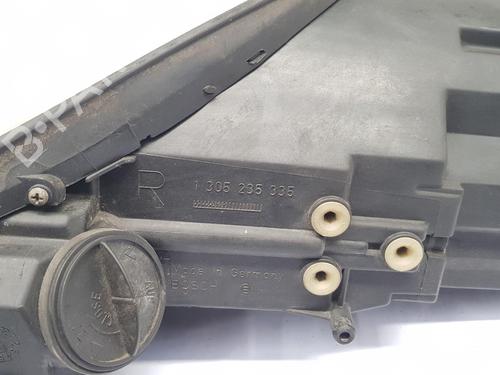 Right headlight PORSCHE BOXSTER (986) 2.7 | BP30138115C29 