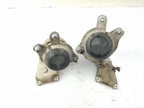 Motorophæng Motorophæng 39242907 39242907