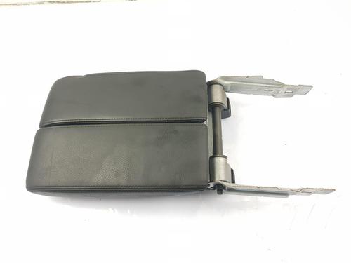 Used Armrest / Center console VW TOUAREG (7P5, 7P6) 3.0 V6 TDI (245 hp) 29407911
