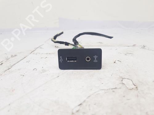 Used Electronic module Electronic module VW GOLF VII (5G1, BQ1, BE1, BE2) 2.0 R 4motion (300 hp) 33726528 33726528