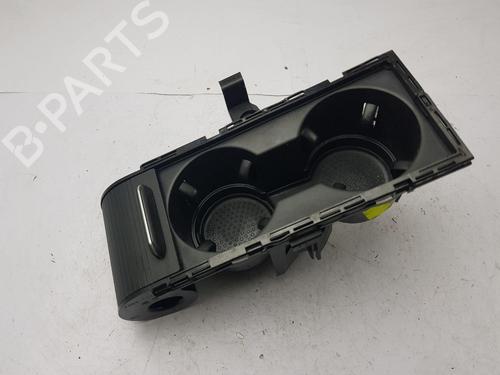 Portabicchieri Portabicchieri VW GOLF VII (5G1, BQ1, BE1, BE2) 1.5 TSI (150 hp) 33186238 33186238