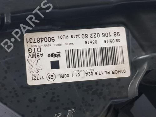 Right headlight PEUGEOT 208 I (CA_, CC_) 1.2 VTI 82 | BP32509708C29 