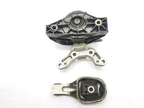 Soporte motor PEUGEOT 2008 II (UD_, US_, UY_, UJ_, UR_, UC_) 1.2 PureTech 130 (USHNS, URHNS) (130 hp) 29870942