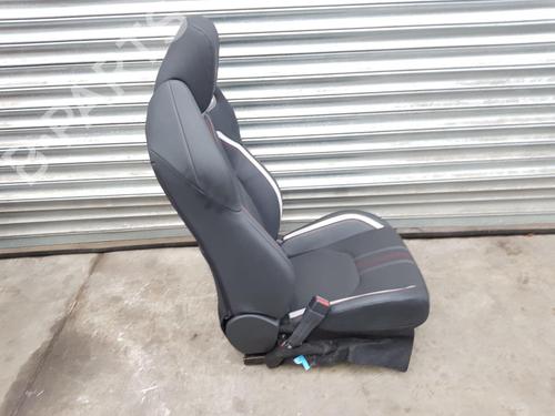 Left front seat TOYOTA COROLLA Hatchback (_E21_, _EA1_, _EH1_) 1.8 Hybrid (ZWE211, ZWE219) | BP29620592C15 