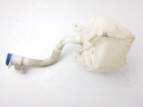 Used Windscreen washer tank VW TIGUAN (AD1, AX1) 2.0 TDI (150 hp) 27708591