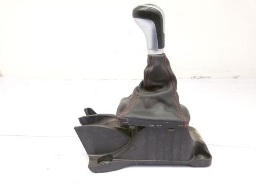 Shift knob MERCEDES-BENZ GLA-CLASS (X156) GLA 200 CDI / d (156.908) | BP27886364I34 