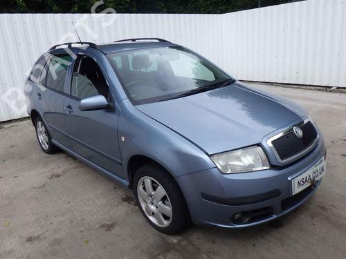 Left headlight SKODA FABIA I Combi (6Y5) 1.2 | BP36392810C28 - Image 9