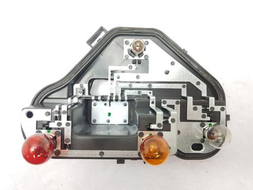 Używane Oprawka żarówki CITROËN C3 III (SX) 1.2 PureTech 82 (83 hp) 29641928