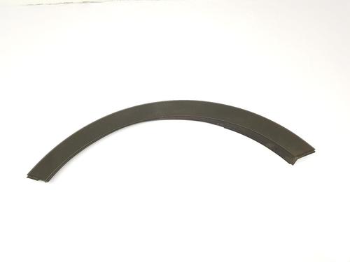 Used Front left wheel arch trim KIA SPORTAGE III (SL) [2009-2017]  22207322