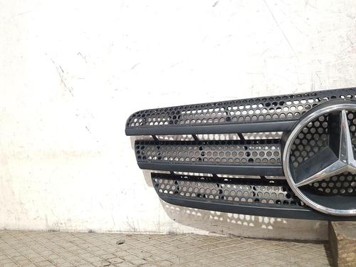 Grille MERCEDES-BENZ M-CLASS (W163) ML 270 CDI (163.113) | BP30713781C40