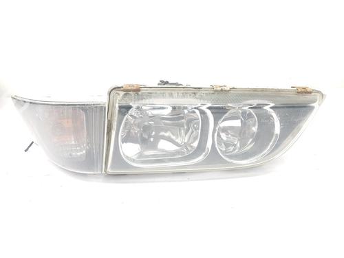 Used Left headlight VOLVO S40 I (644) 1.8 (122 hp) 26509247