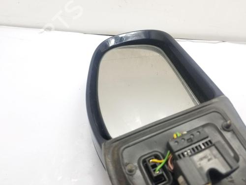 Right mirror MERCEDES-BENZ C-CLASS (W203) C 200 Kompressor (203.045) | BP26509341C27 