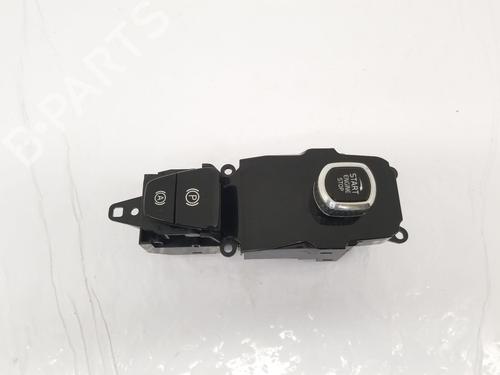 Used Switch Switch VOLVO V90 II Cross Country (236) B5 Mild Hybrid AWD (250 hp) 40223828 40223828