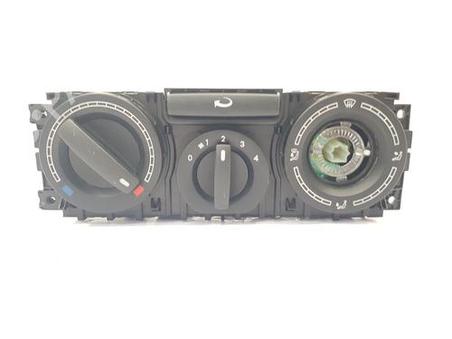 Used Climate control Climate control VW TRANSPORTER T5 Bus (7HB, 7HJ, 7EB, 7EJ) 2.5 TDI (174 hp) 29839887 29839887