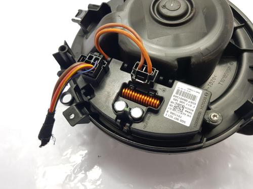 Heater blower motor SEAT LEON (5F1) 1.8 TSI | BP29839824M62