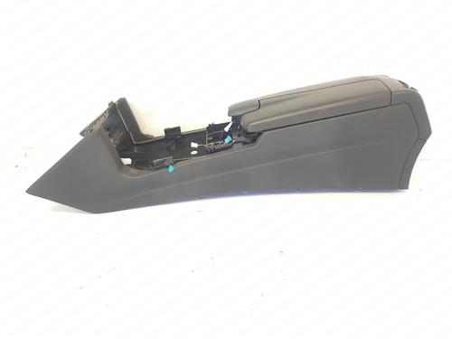 Used Armrest / Center console MERCEDES-BENZ E-CLASS (W212) E 220 BlueTEC (212.001) (177 hp) 28329804
