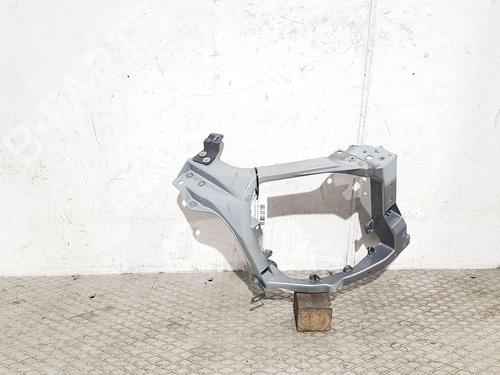 Used Right headlight support Right headlight support 37175152 37175152