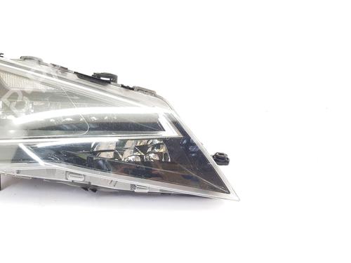 Right headlight SEAT LEON (5F1) 1.4 TSI | BP32252243C29