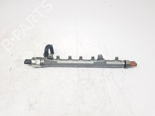 Used Injection rail Injection rail SKODA SUPERB II (3T4) 1.6 TDI (105 hp) 33677761 33677761